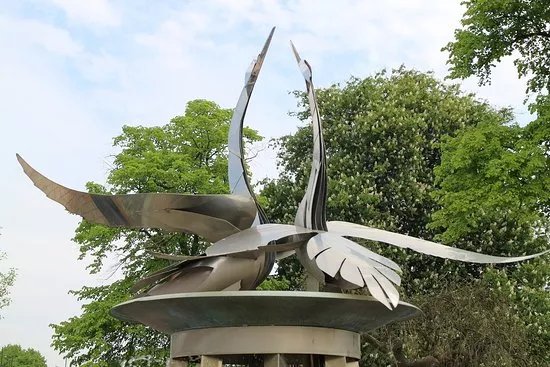 The Swan Water Fountain