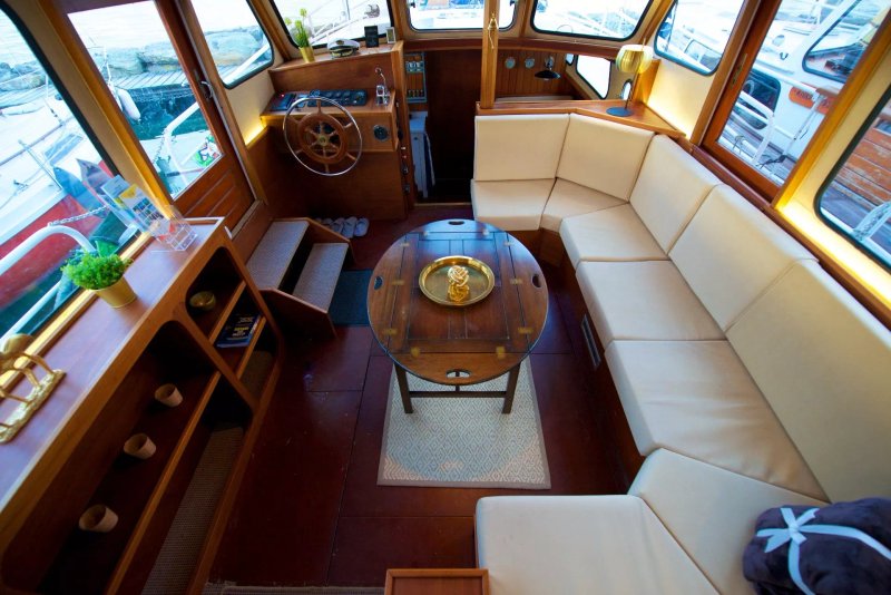 Homeboat