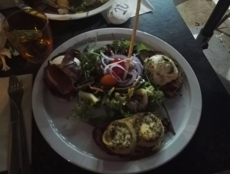 Le Diplomate