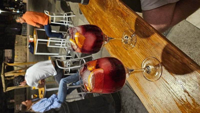 El Relevo bar