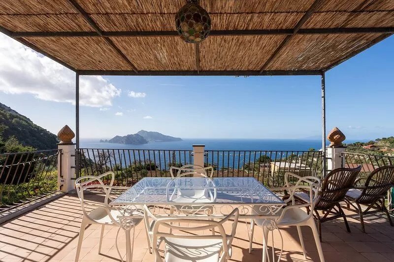 VILLA CAMPANELLA - Capri Sorrento Positano - Exclusive Pool and garden.