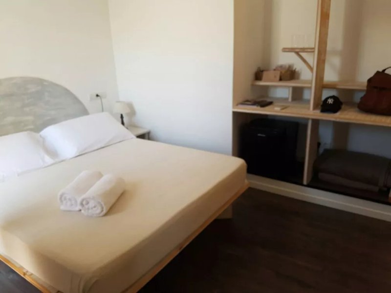 Hostal Bon Sol
