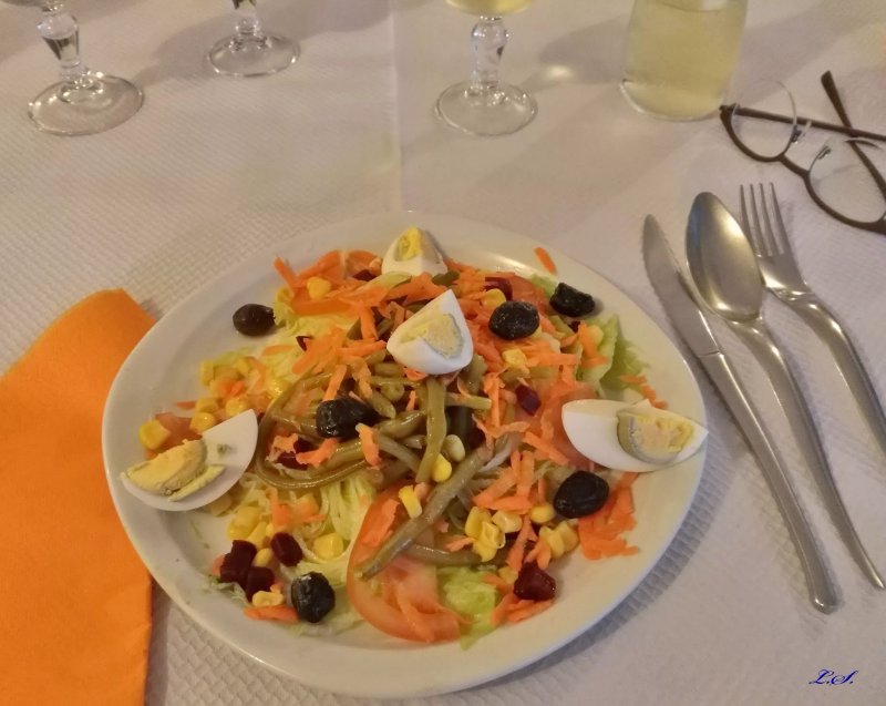 Bar Restaurant Chez Clif Et Hayette