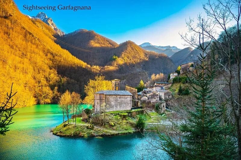 House with private pool at 2,8 km from Castiglione di Garfagnana. Panoramic view