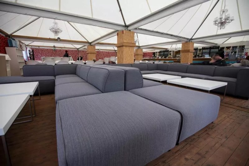 Sky & Sand Beachclub
