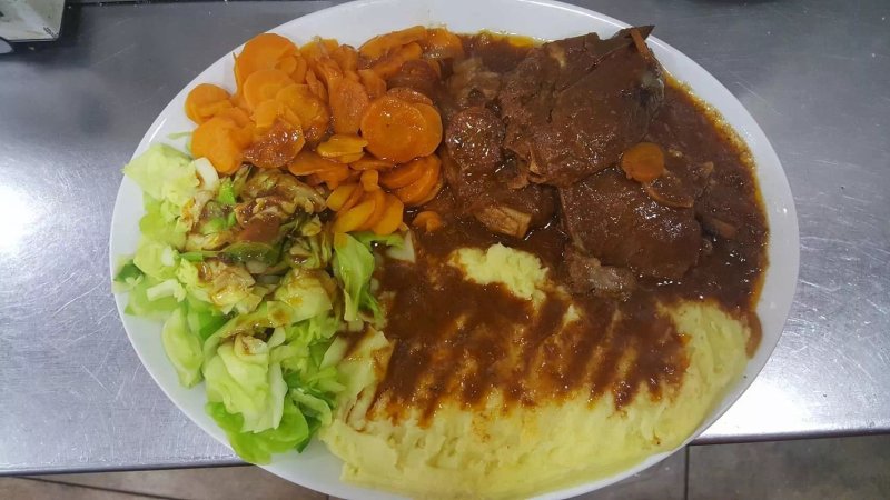 Pop Inn Cafe and Restaurant