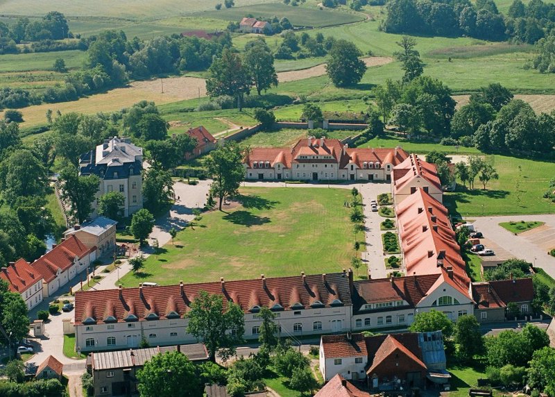 Krzyżowa International Conference Center