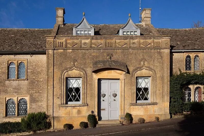 Pineapple Spa Cottage, Lower Swell - sleeps 4 guests  in 2 bedrooms