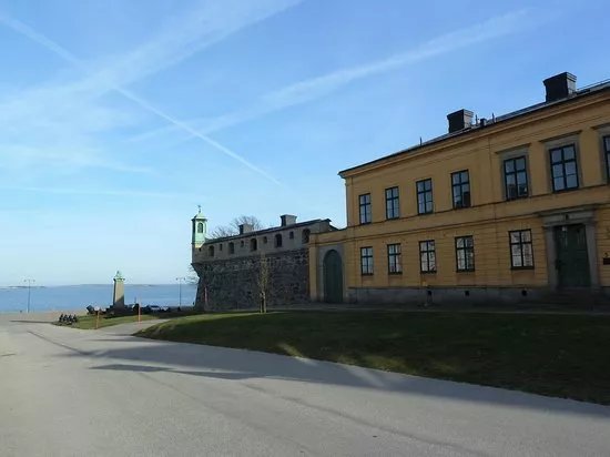 Kungsbron and Bastion Aurora