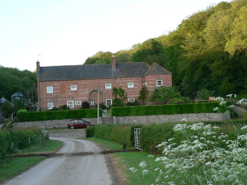 Bach y Graig Farmhouse