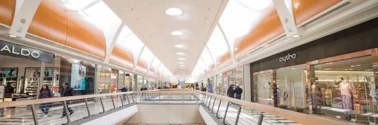 Romaest Shopping Center