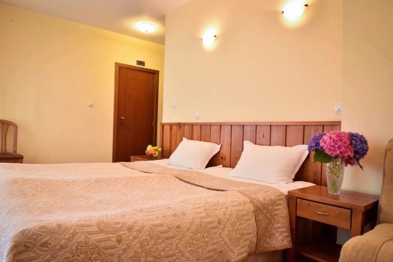 Lina Hotel