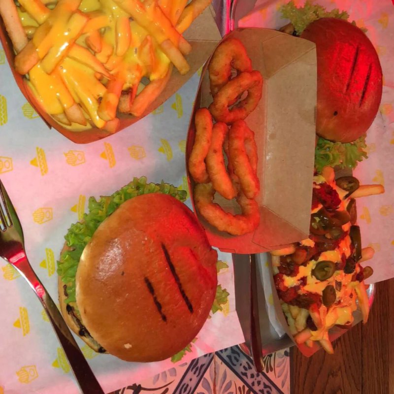 Amigos Burgers & Shakes-Gants Hill