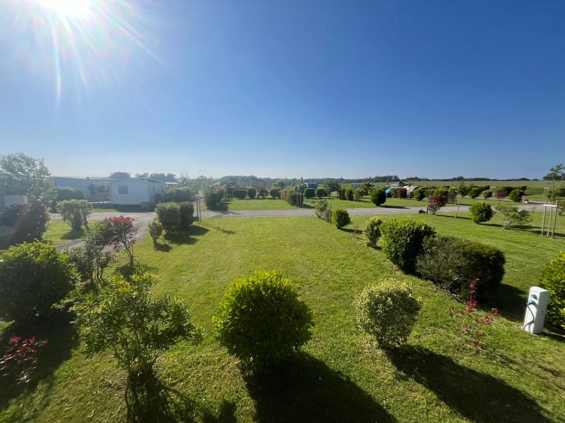 Camping Entre Pierres et Mer