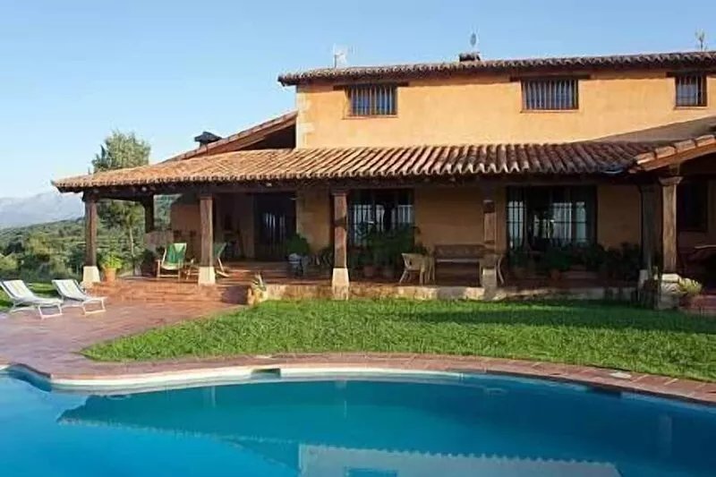 Country house (full rental) La Mogorra for 11 people
