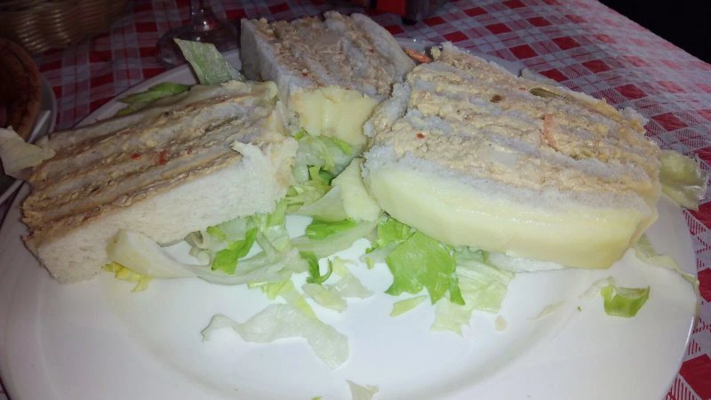 Restaurante Casa Tino La Brana Parrilla