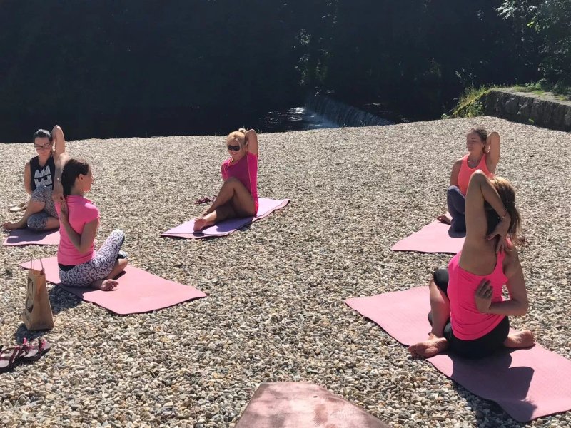 Yoga cafe