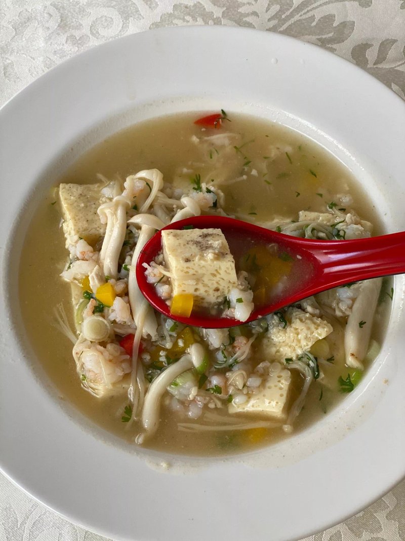 Non việt Restauraci