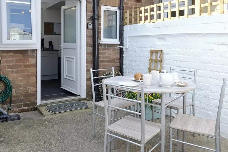 This two bedroomed cottage has a real cosy feel with very comfortable