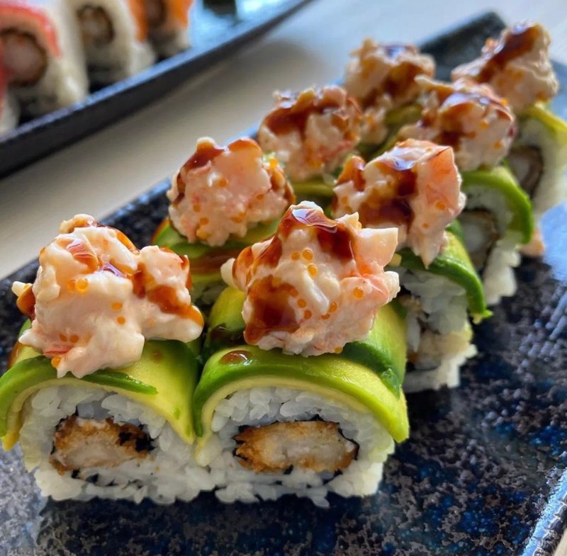Poshi - Poke, Art Maki & Drinks