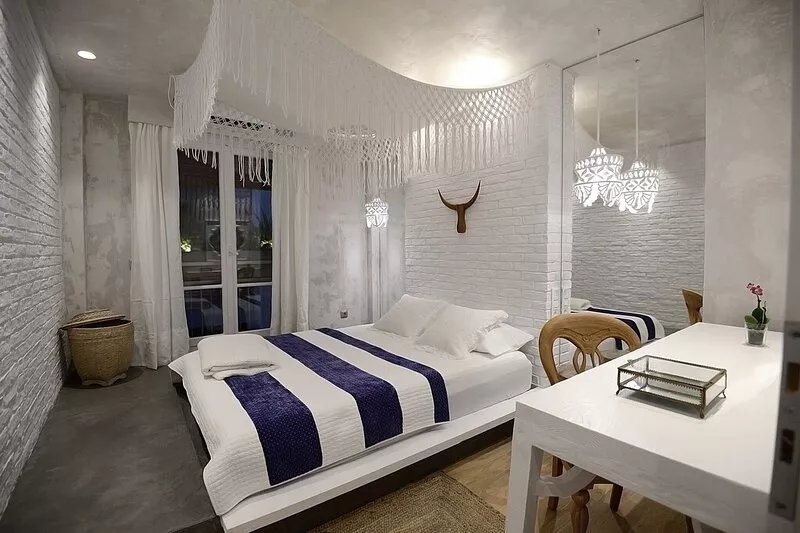 Boutique renovated apt-Acropolis-Koukaki-metro 5'