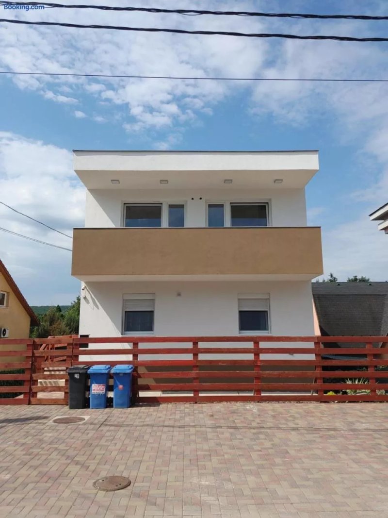 Fiesta Apartman
