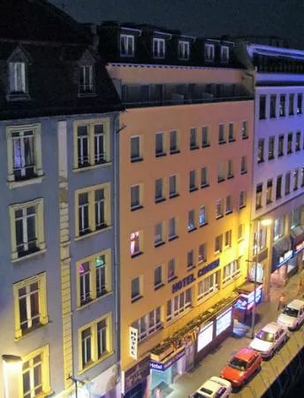 Crown Hotel