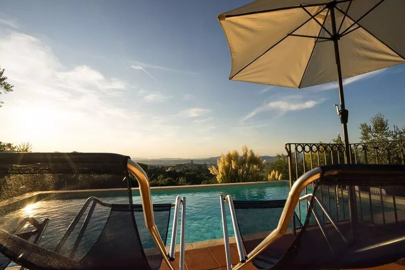 Attic in Villa with Swimming Pool near Assisi
