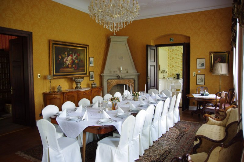 Gruszow Palace