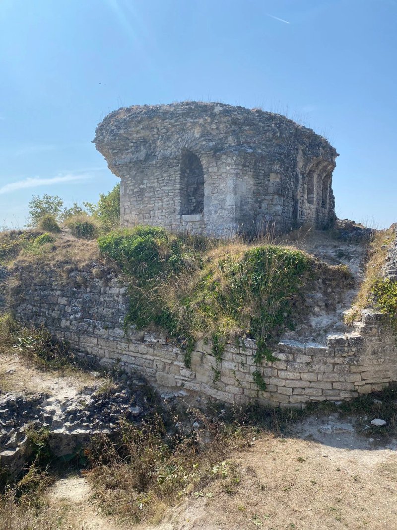 Château D'ivry La Bataille