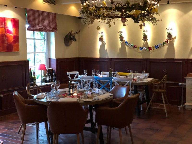Country Kitchen