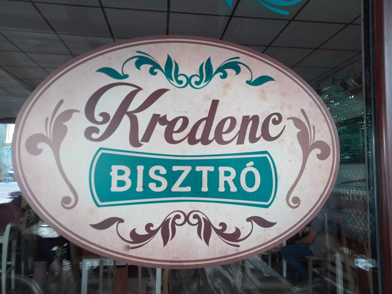 Kredenc Bistro and Breakfast