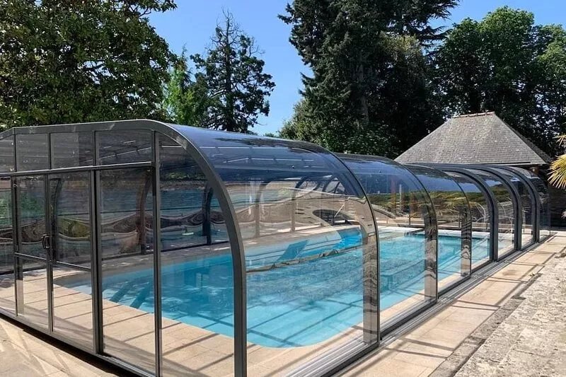 Large property in a wine-producing village, garden, pool, Anjou Loire Valley