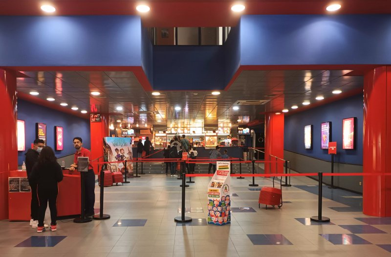 Cine Yelmo Baricentro