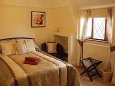 Crossover House Almondsbury