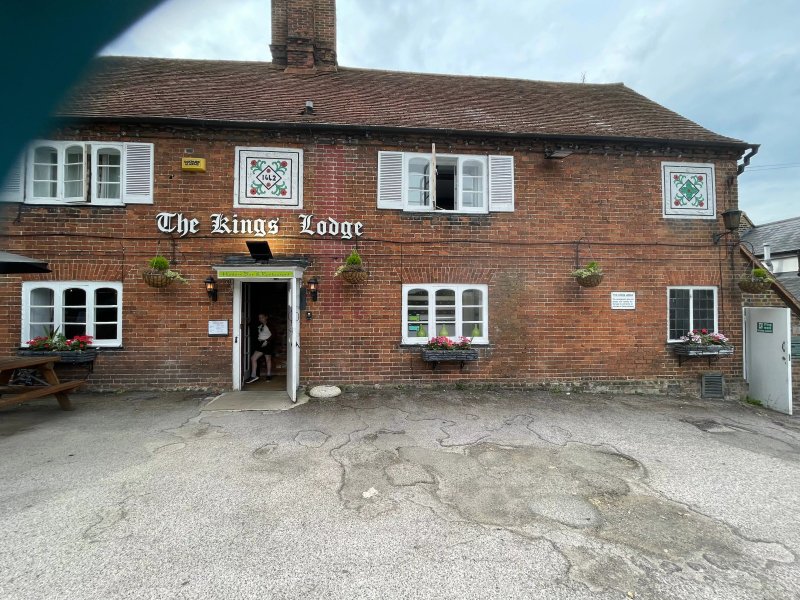 The Kings Lodge Hunters Bar and Restaurant