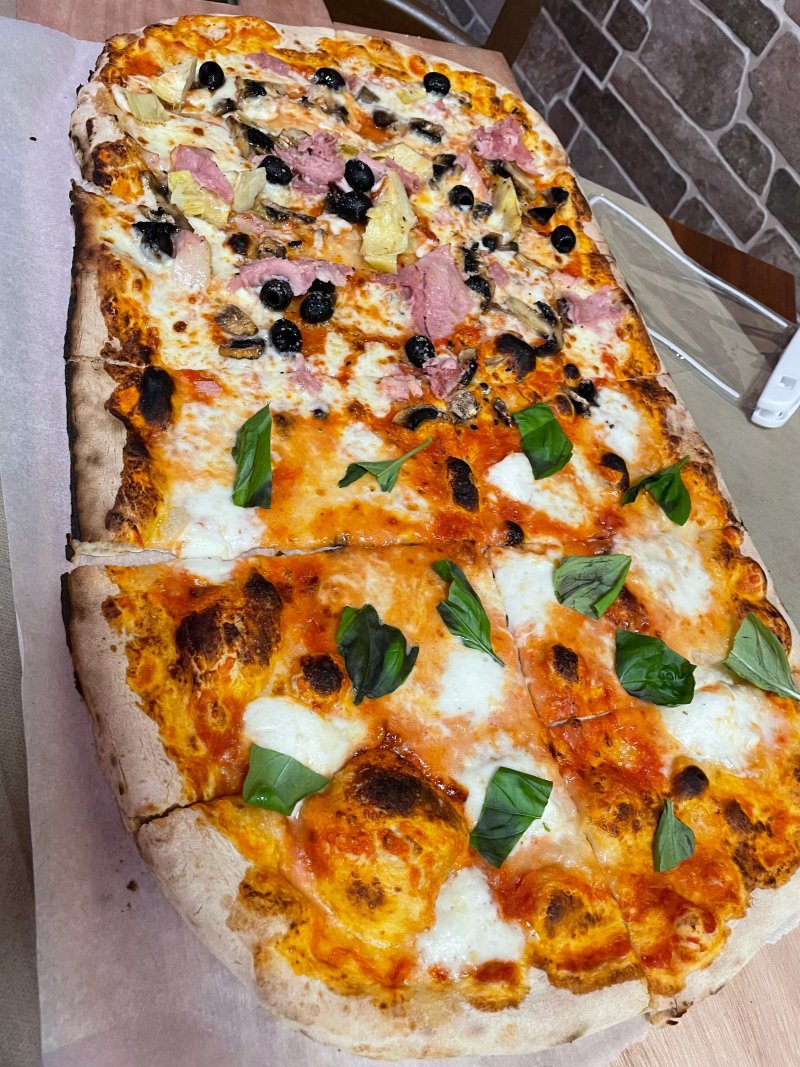 Pizzeria Attenti a quei Due