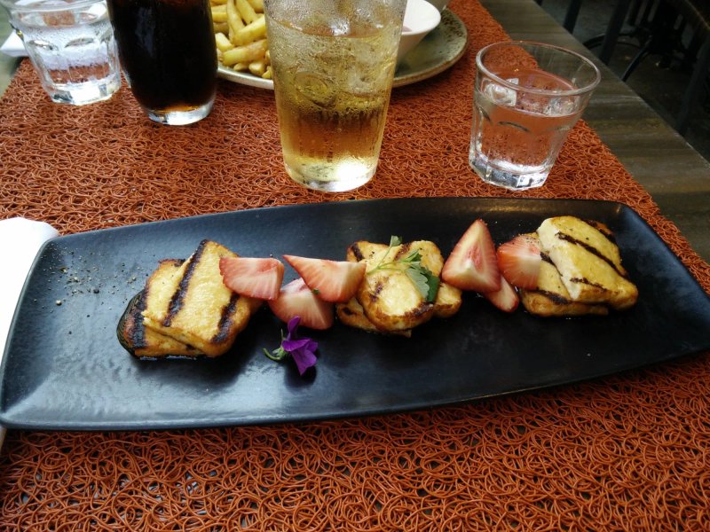 Globe Restaurant and Bar