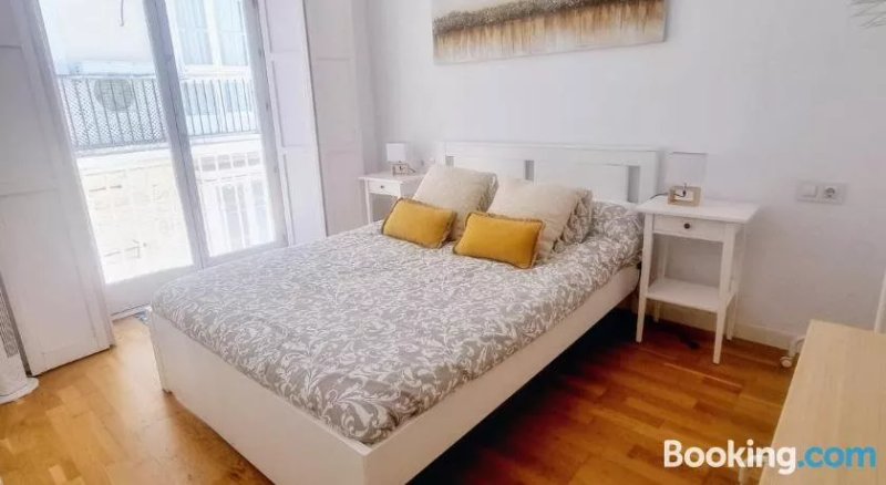 San Francisco Plaza Apartmentos