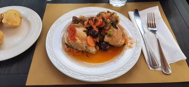 Semplice e Buono Friggitoria Gastronomia