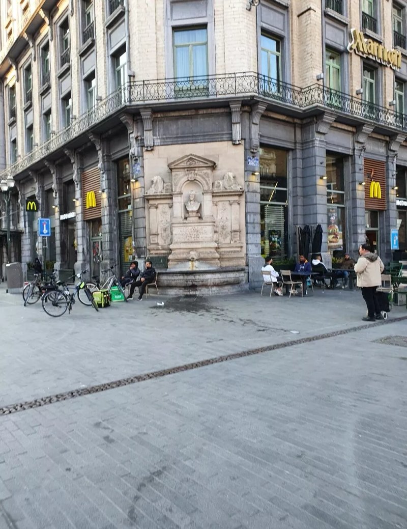 Auguste Orts Fountain
