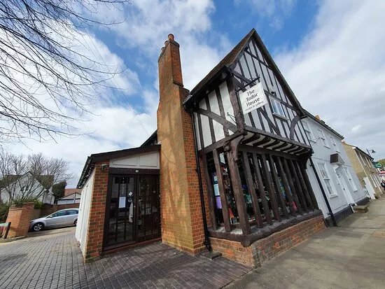 Tudor House Gallery