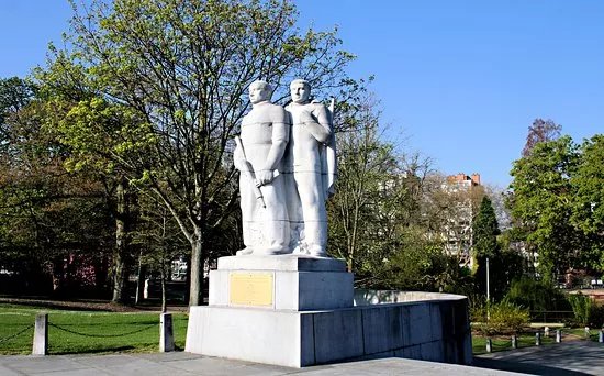 Monument a la Resistance