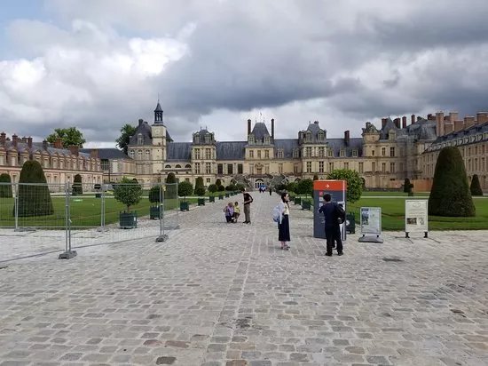 Biton Chantal Tours