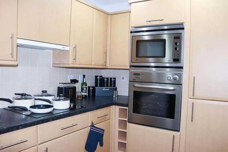 Whole Flat - 2BR/Contractors/Professionals/ULEZ Free/Parking/B'ham City 10