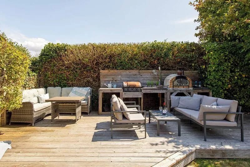 Family Seaside Retreat / 5 min to Beach