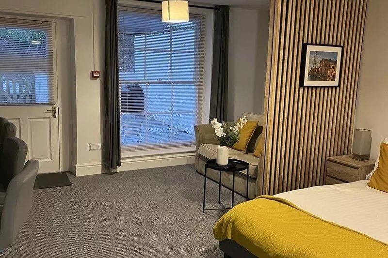 The  Cozy  Apartment