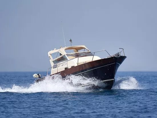 Enfasi Boat Charter
