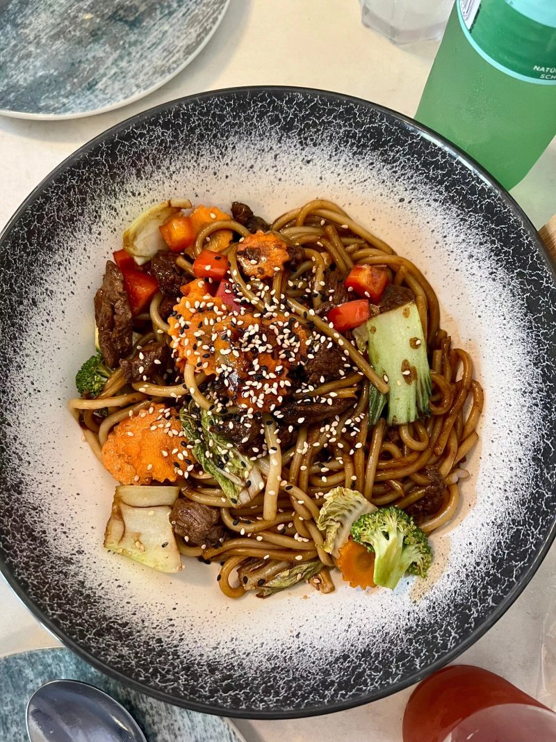 Haung Asian Food House