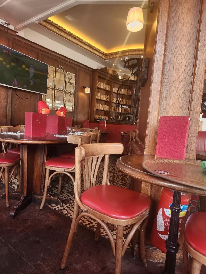 Le Champ de Mars - Bar Friterie